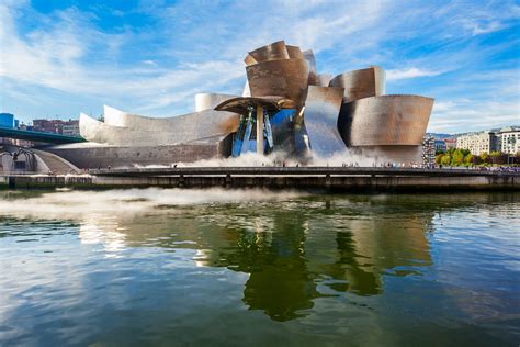 guggenheim bilbao openingstijden